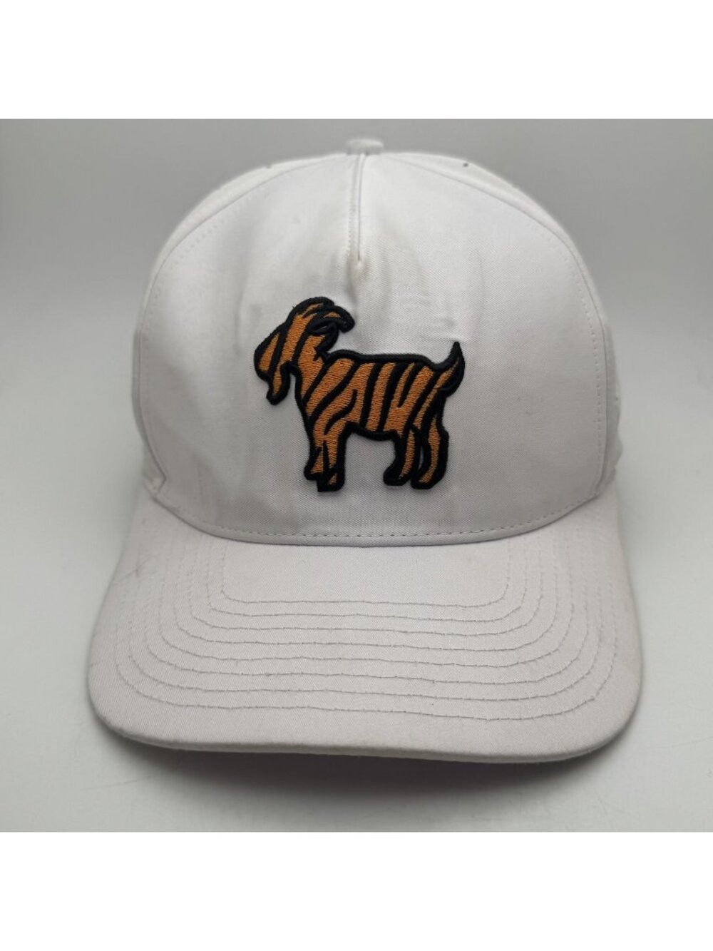 Waggle Golf Hat Cap White Tiger Striped Goat Logo Perforated Snapback Adjustable